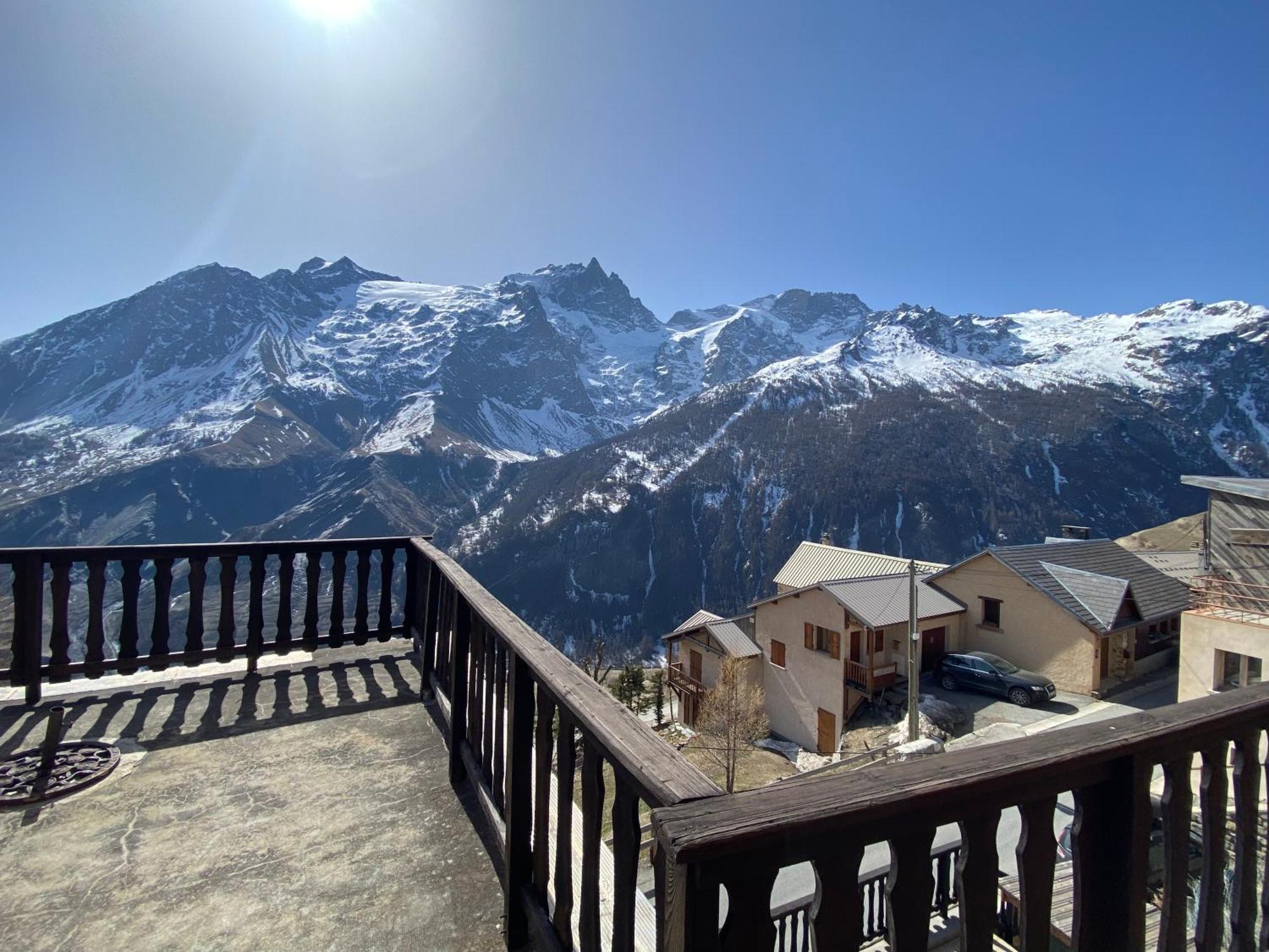 Restauberge La Reine Meije La Grave Exteriör bild